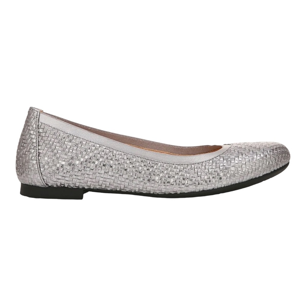 VIONIC Ballet Flats Anita Shoes Size 8D Silver Arch Support WIDE Round Toe